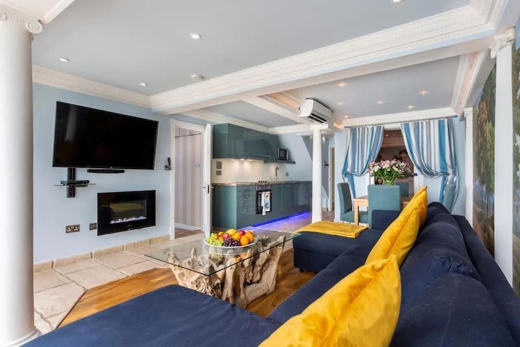 Luxury Property- Neptune's Nest Apartment *
